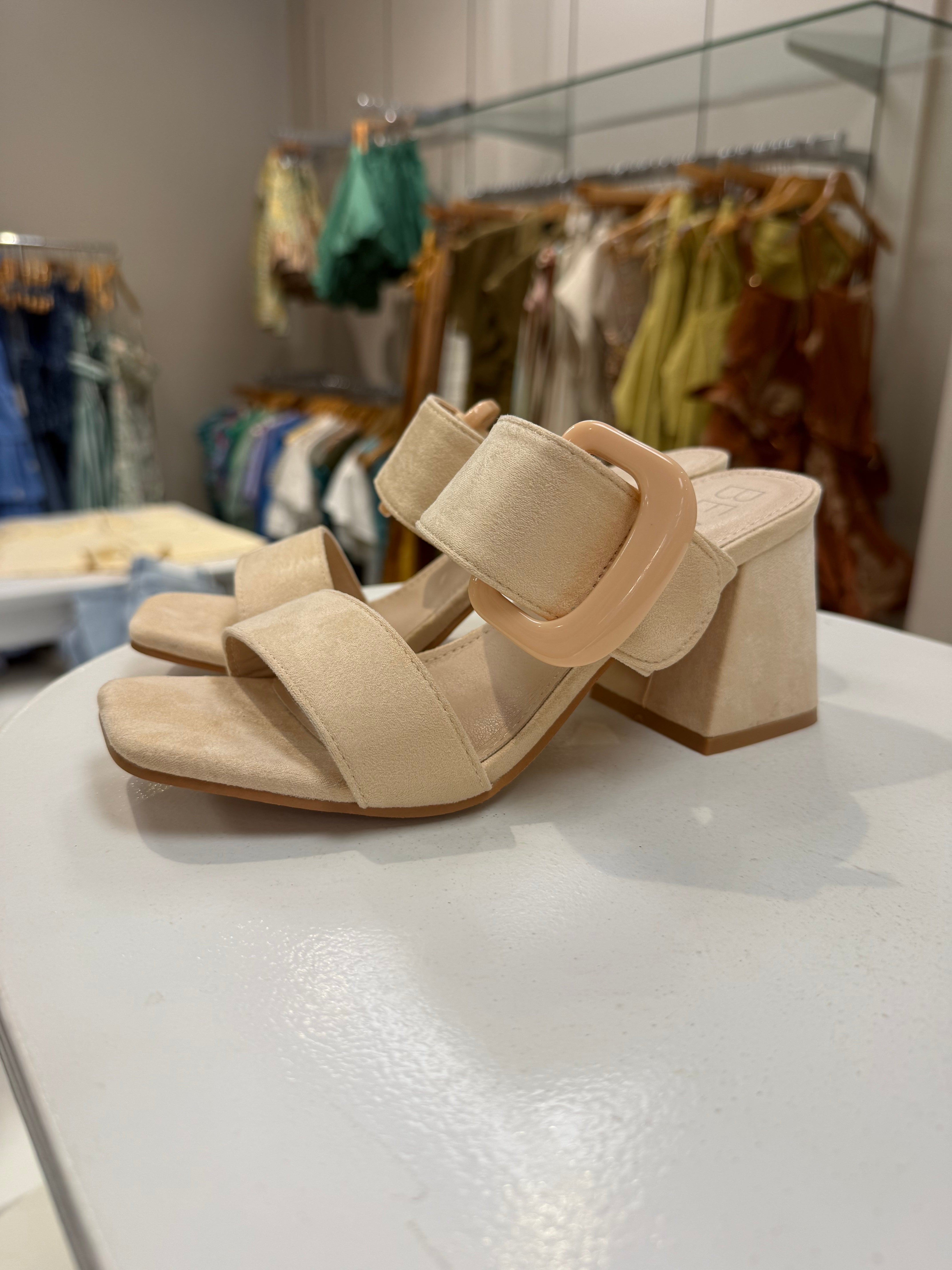 Two Strap Buckle Heel Natural