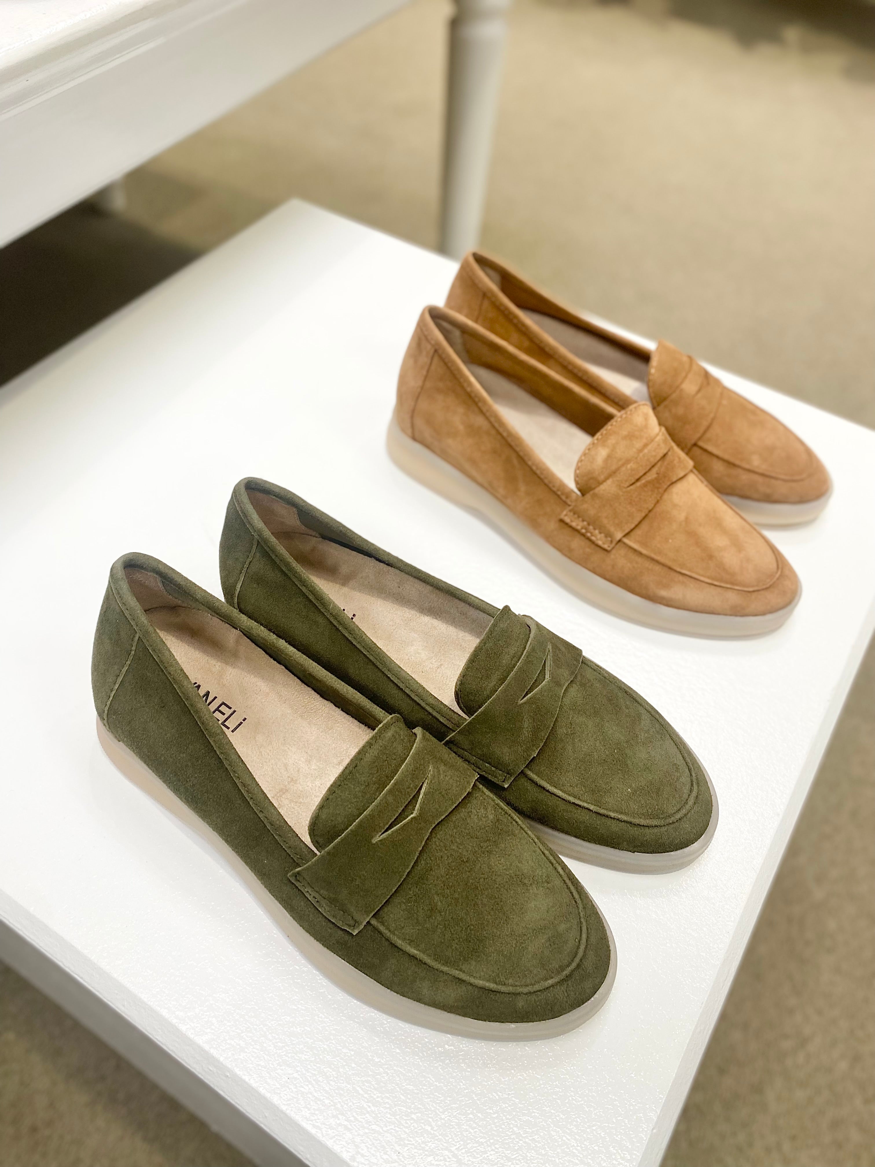 Suede Penny Loafer Cuoio Suede