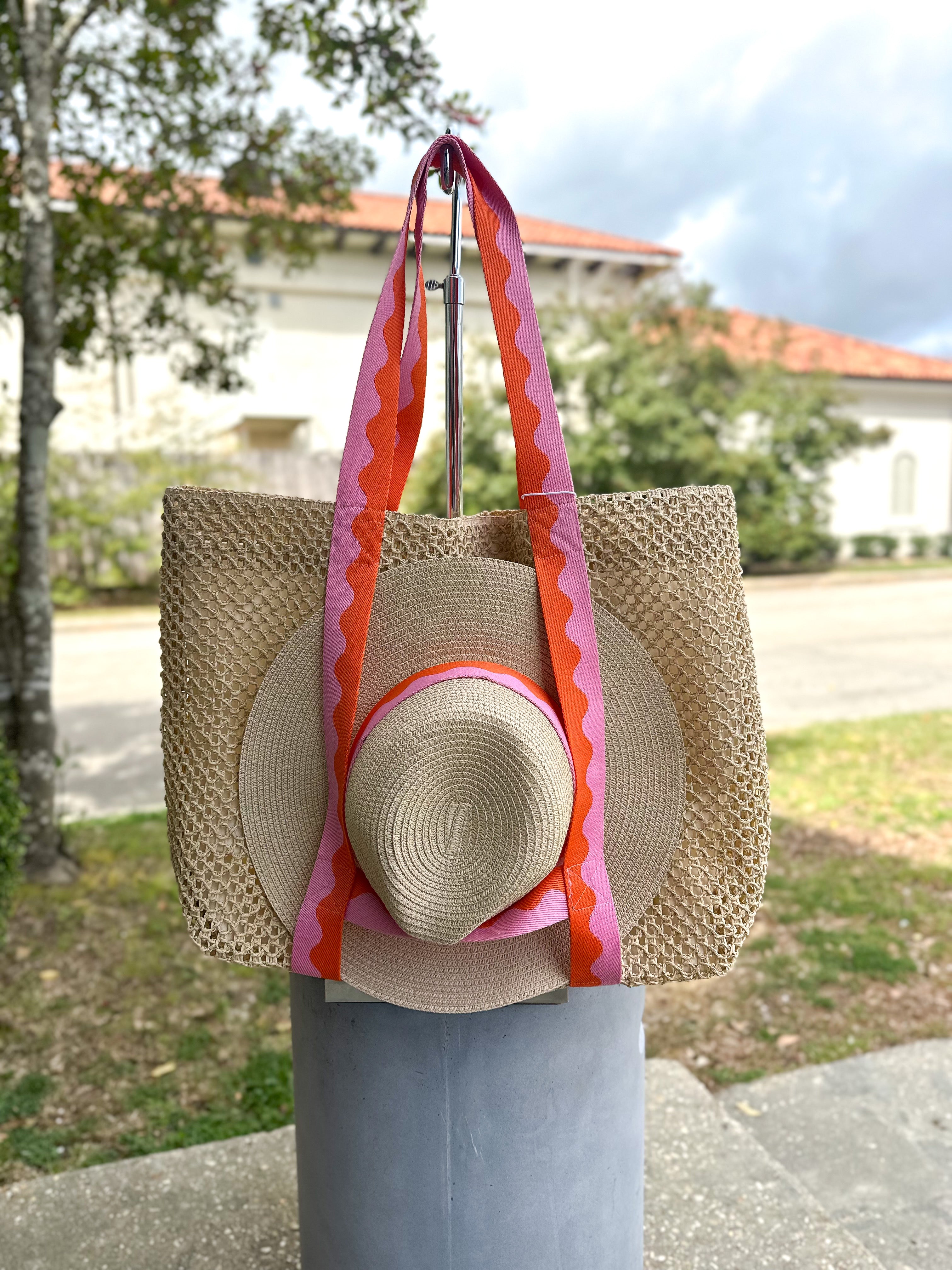 Antigua Tote & Hat Set