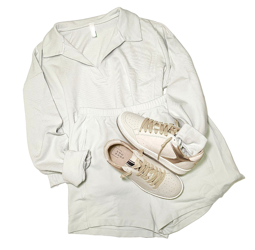 Lounge Set w/ Collar
