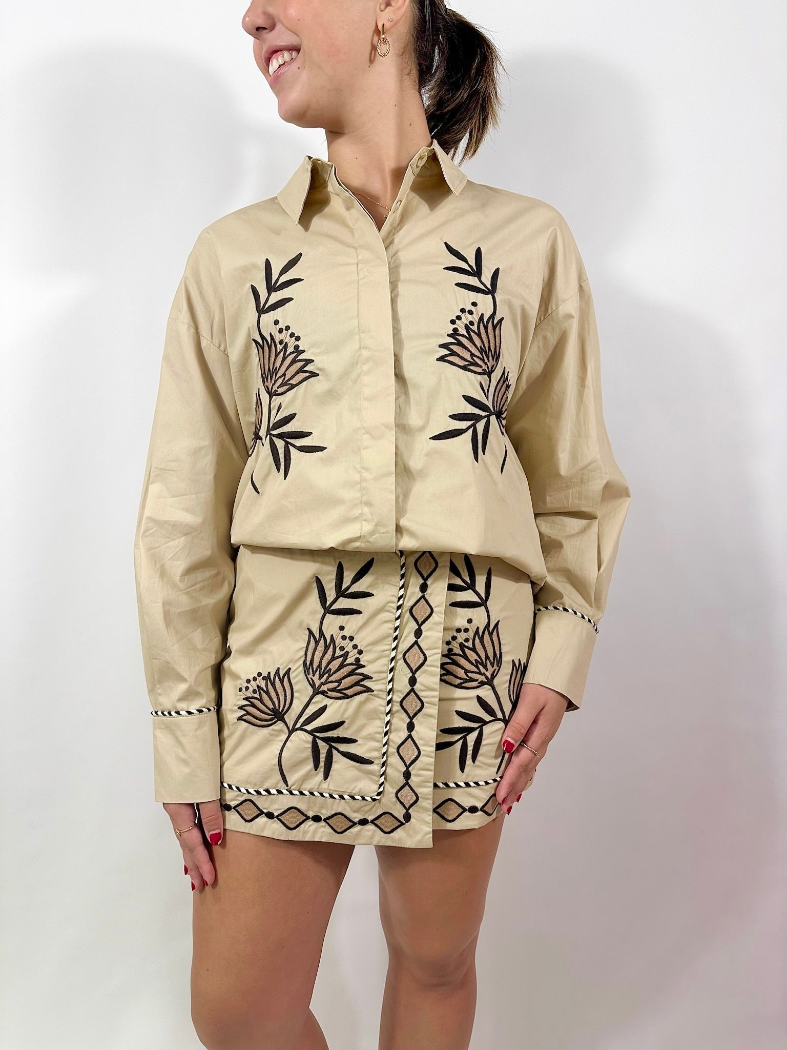 Josie Mini Skirt Set Taupe
