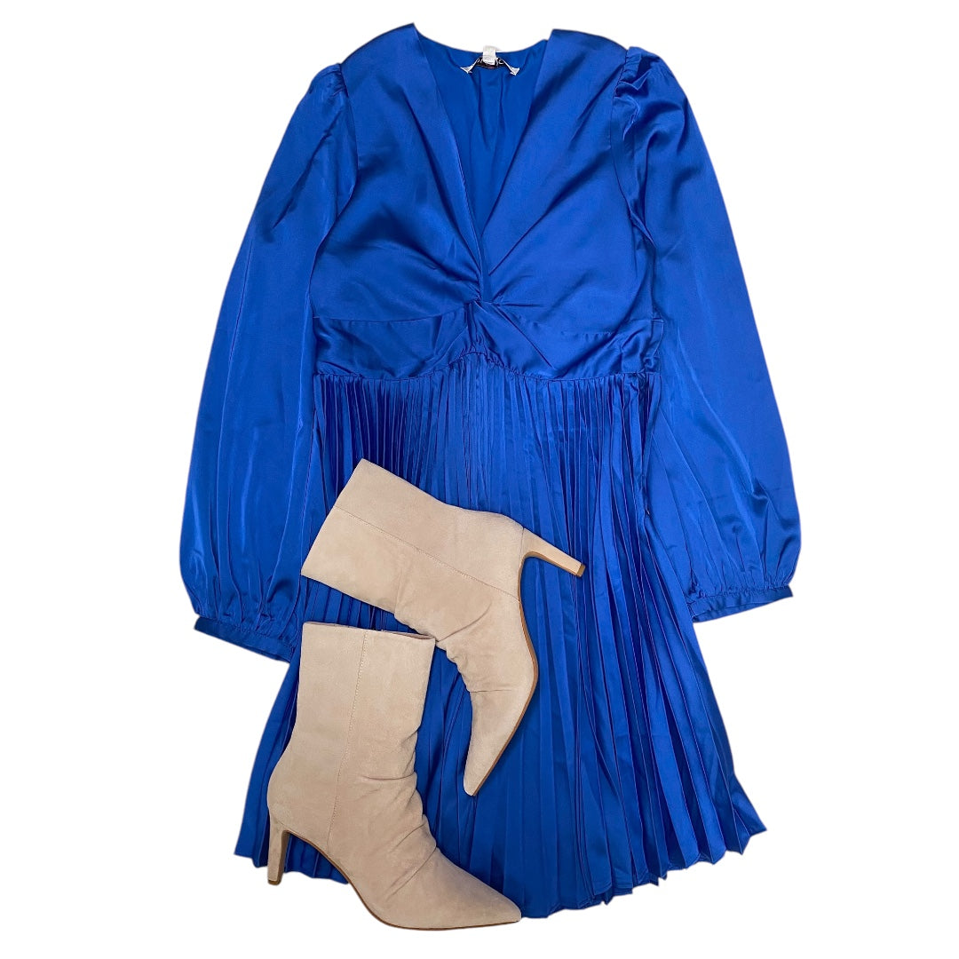 Twist Front Pleat Dress Blue
