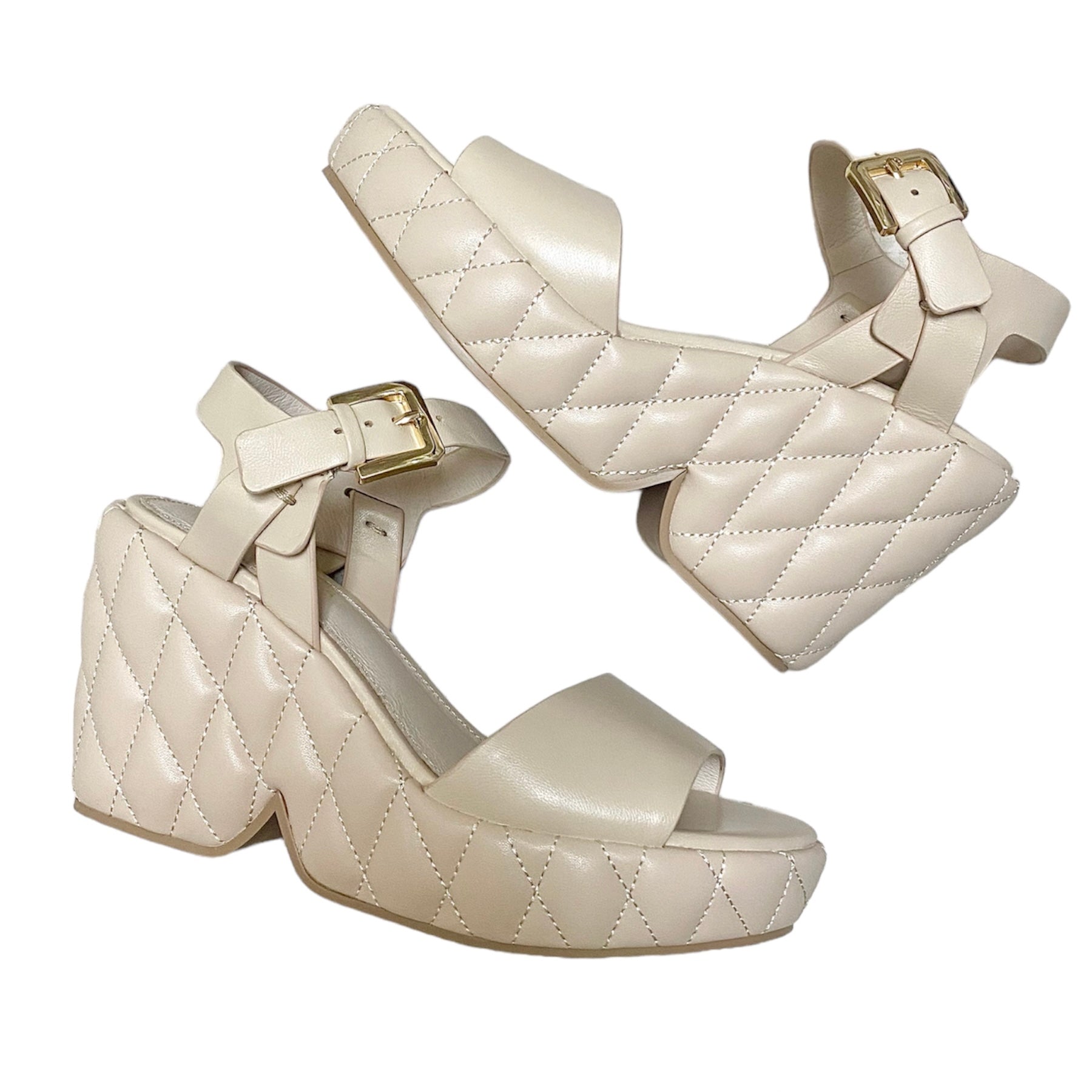 Head over heels wedges store