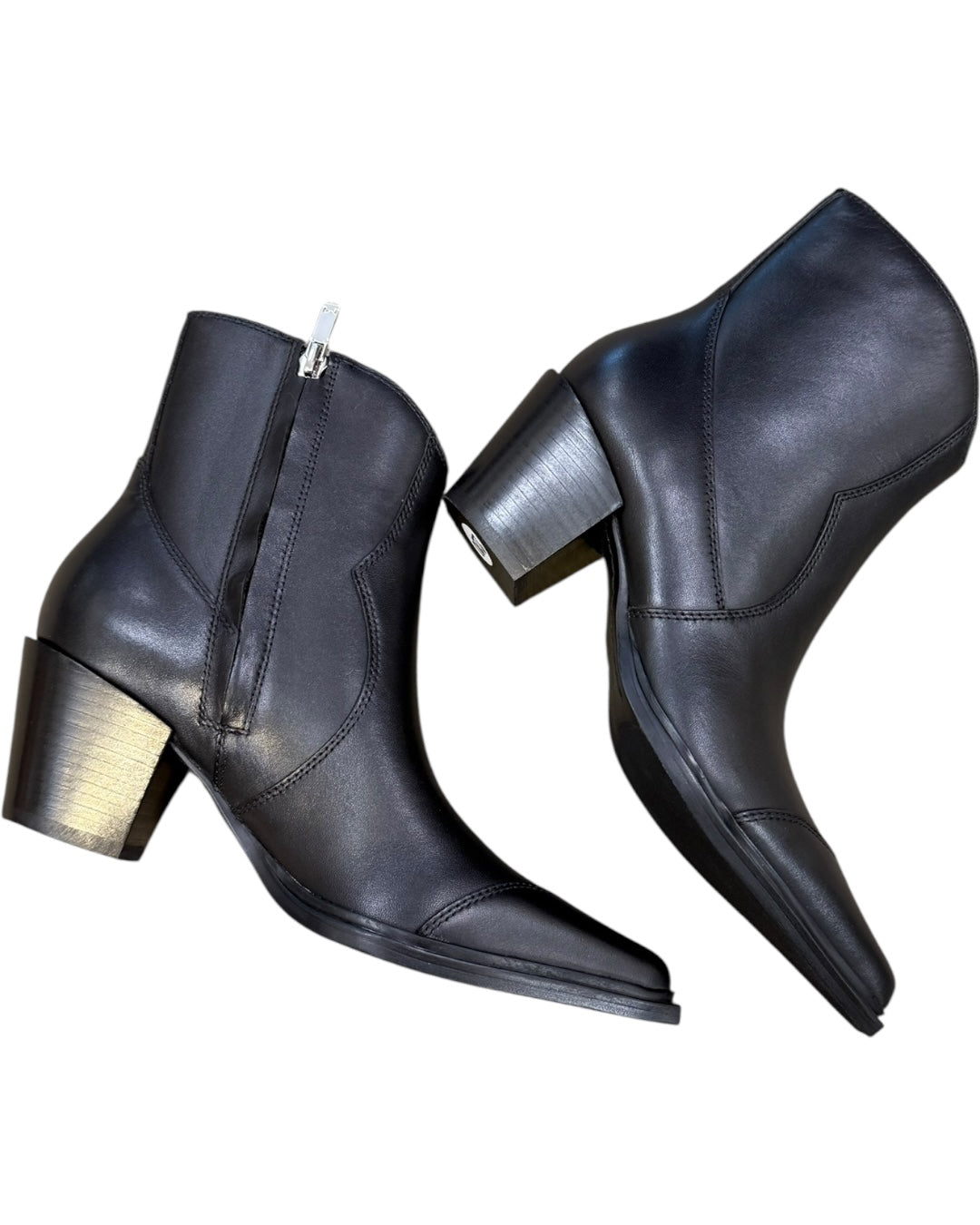 Point Toe Short Boot Black