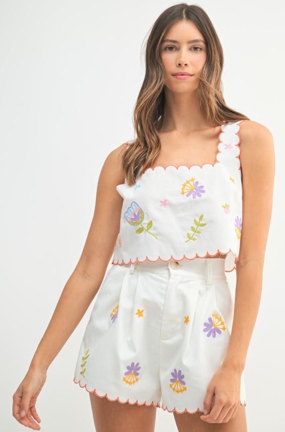 Embroidered Scallop Set Off White