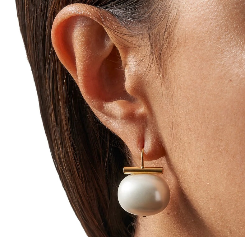 Large Pearl Earring White