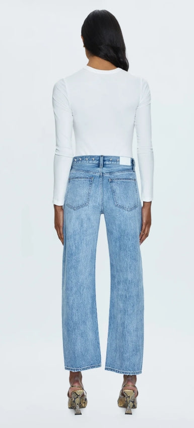Lexi MR Bowed Straight Satellite