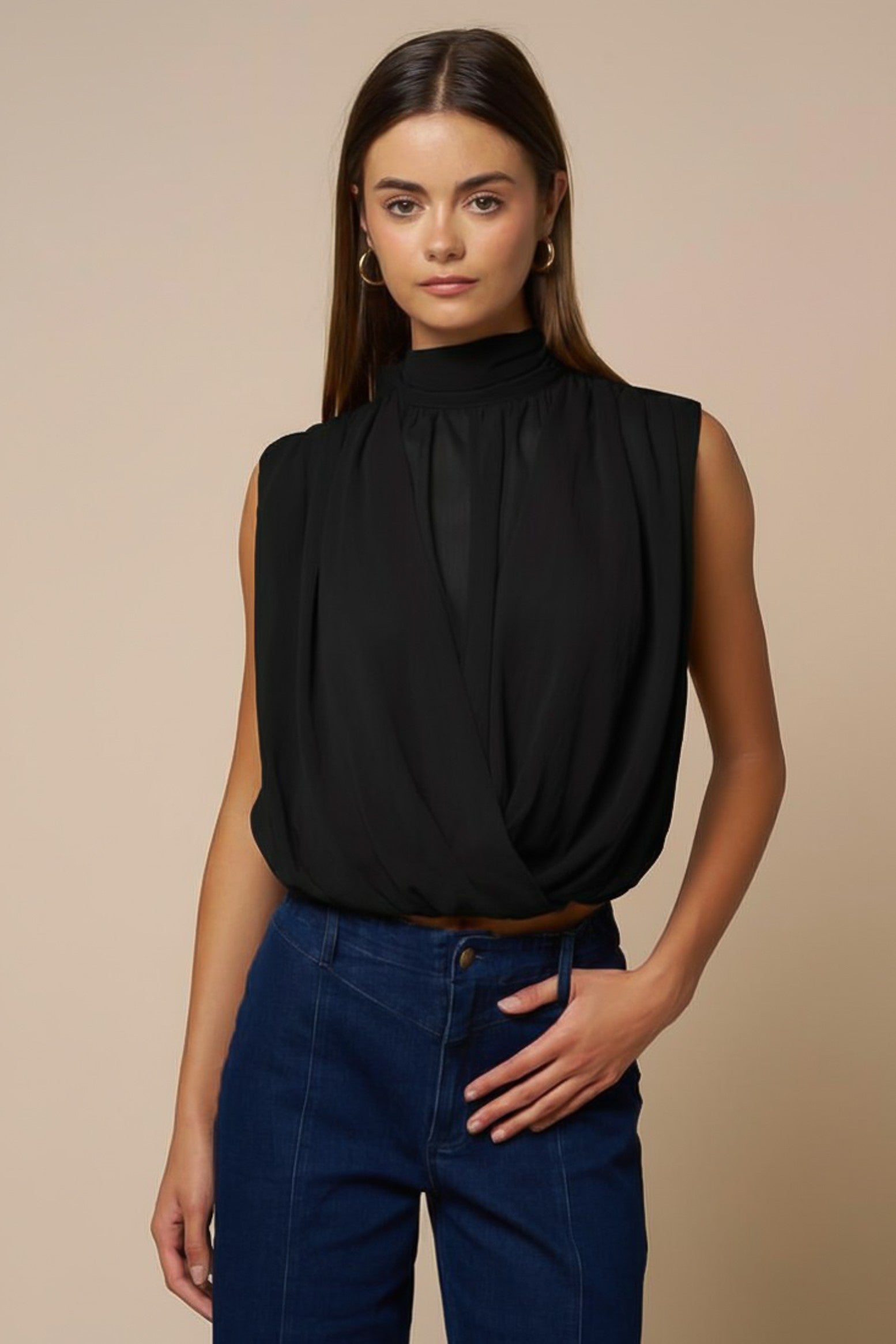 Brioni Top Black