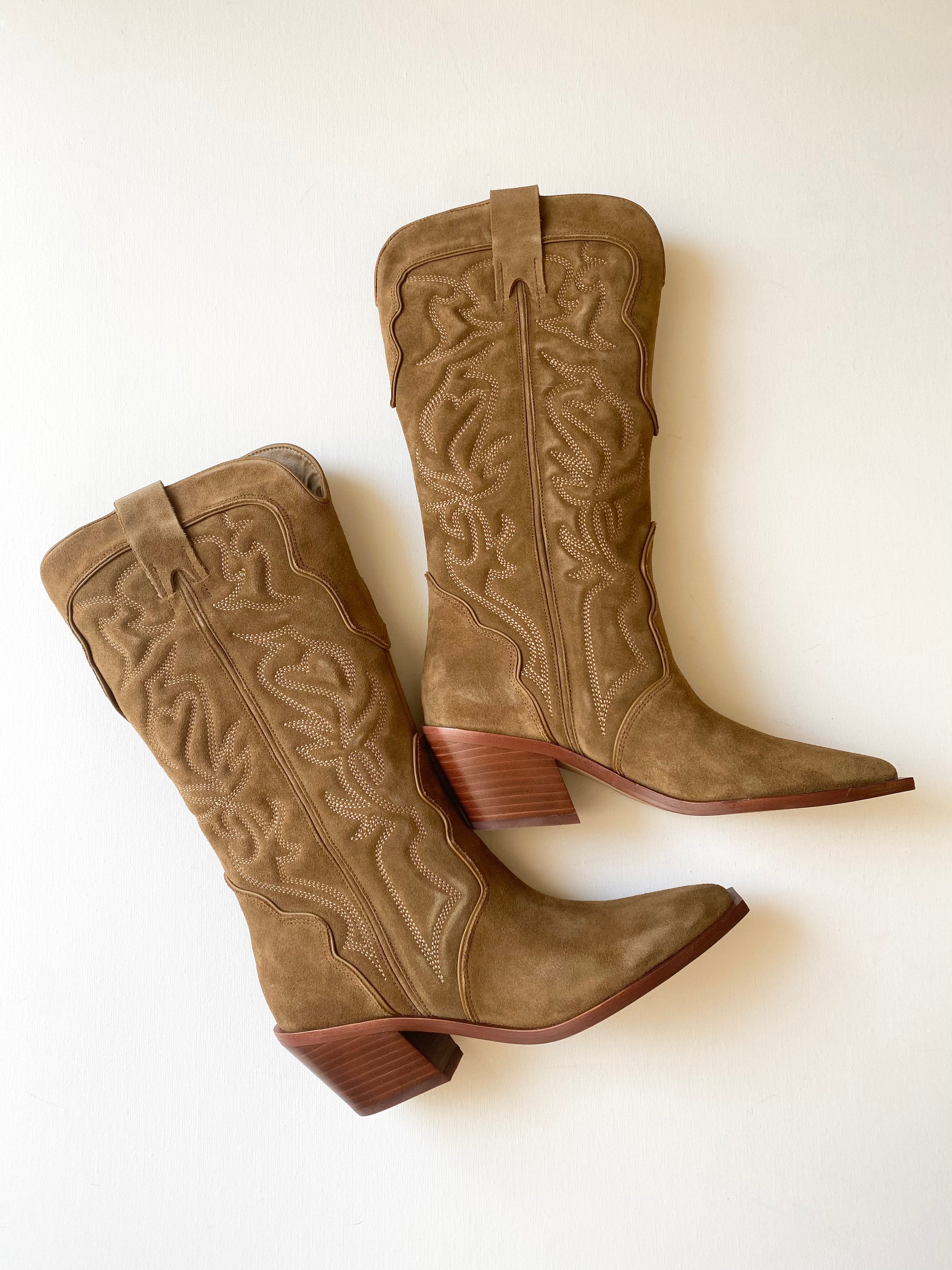 Sydni Boot