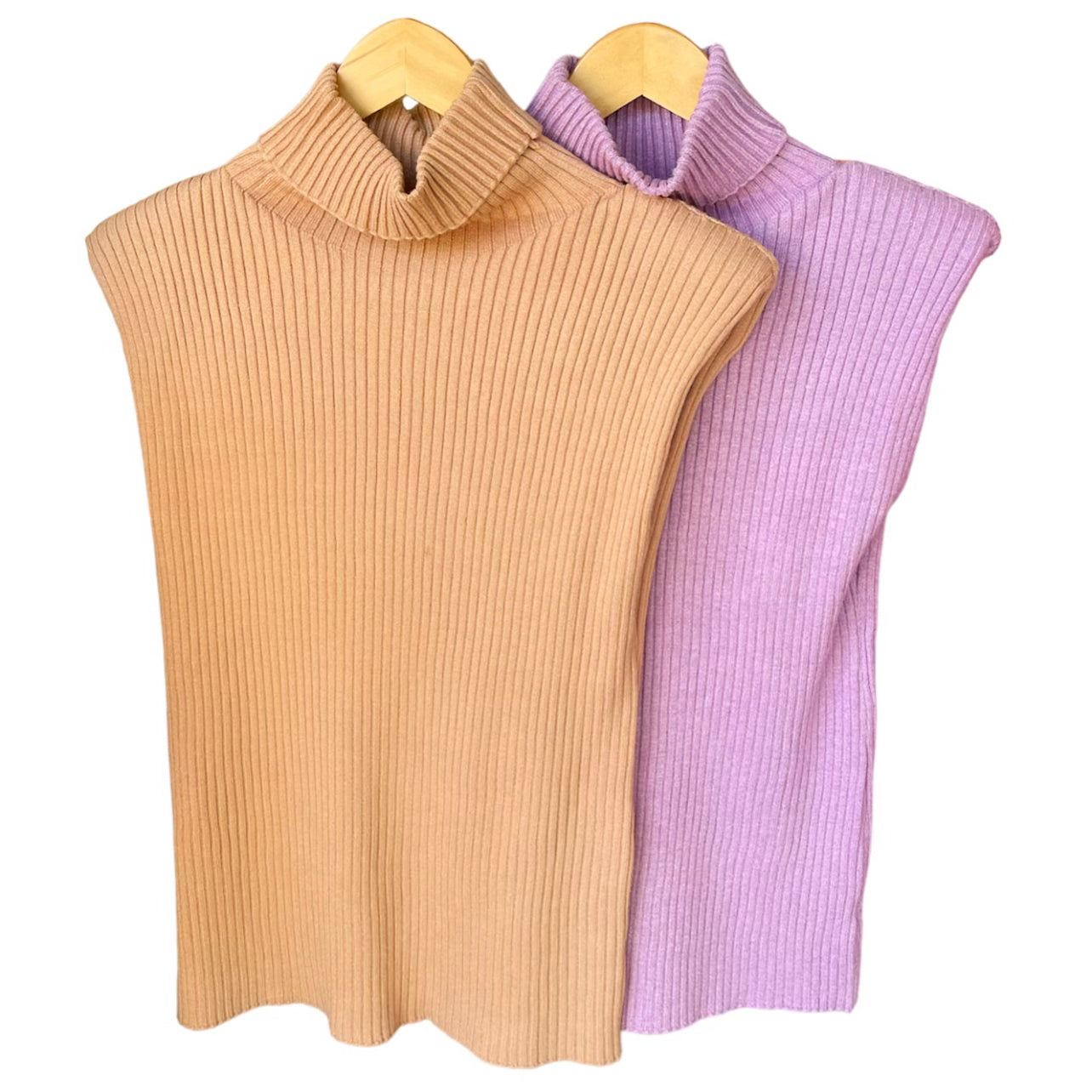 Padded Turtleneck Beige